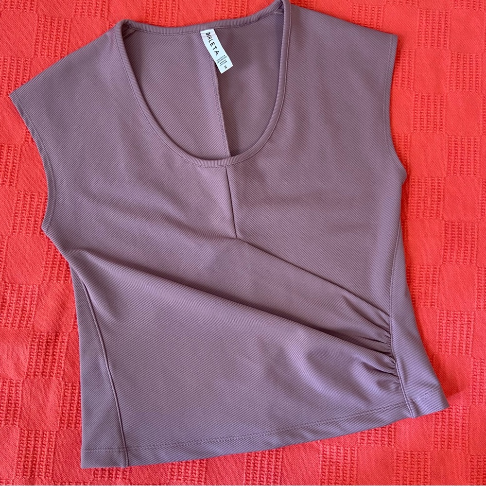Athleta Bayview Mauve Ribbed Faux Wrap Tee Top Size Small